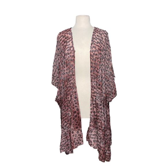 A rare bird Sweaters - NWT A RARE BIRD Women’s Boho Mauve Pink Metallic Animal Pattern Kimono
